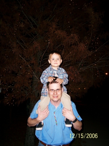 Christmas 2006:  Ryan Davis and 3 yr old son Joel. 